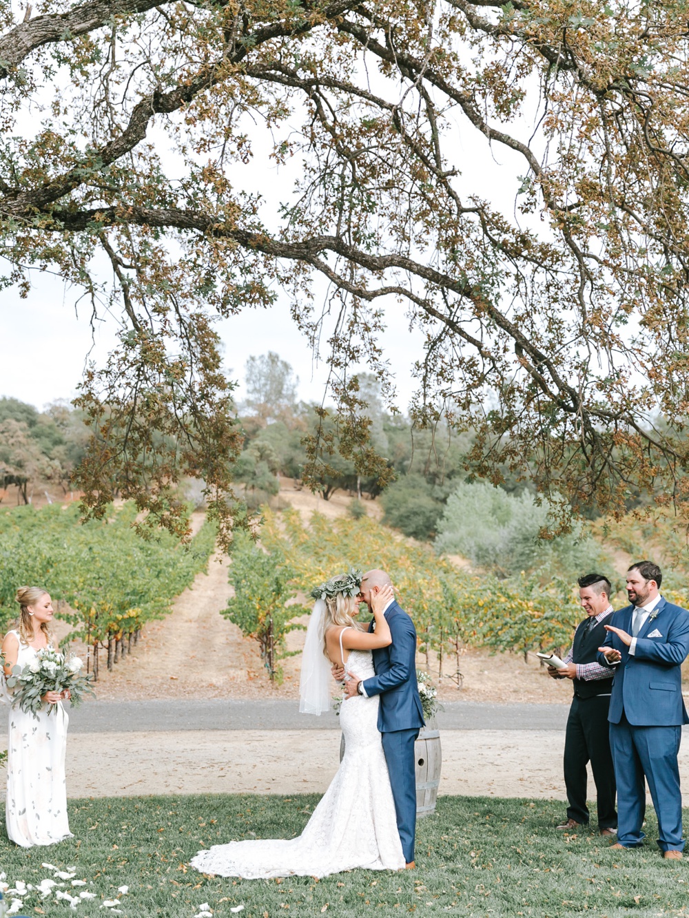 California Winery Wedding At David Girard Vineyard Ashley And David Girard Vineyard Wedding Ceremony Site Kiss
