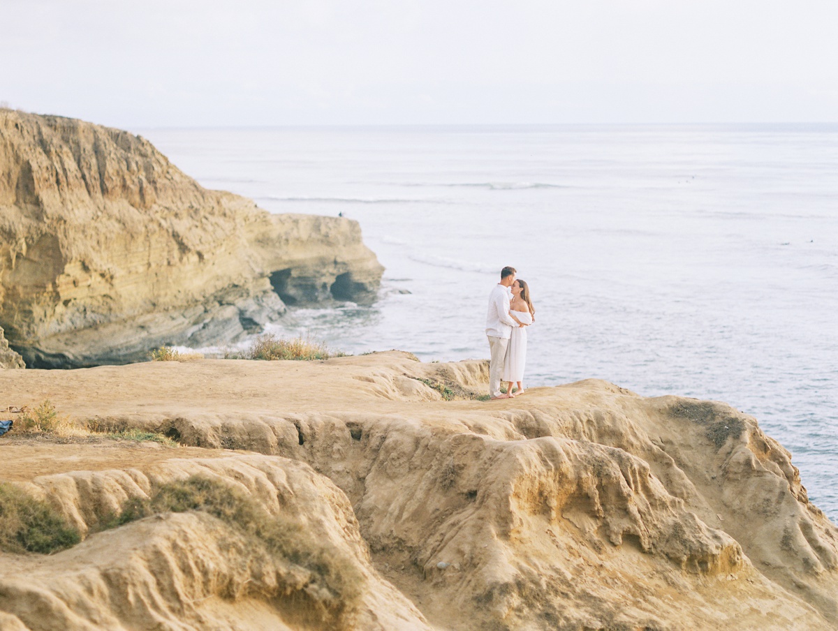 Best place to elope in San Diego, light and airy engagement photos at Sunset Cliffs